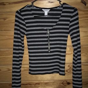 long sleeve fitted shirt